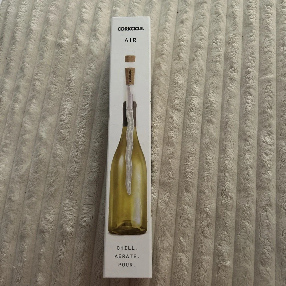 Corkcicle Air Classic Cork Clear Wine Bottle Cooler Chiller Aerator New Pourer